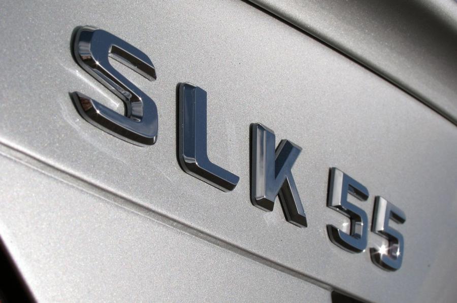 Mercedes-Benz SLK55 AMG 2012 года  (фото 31 из 73)
